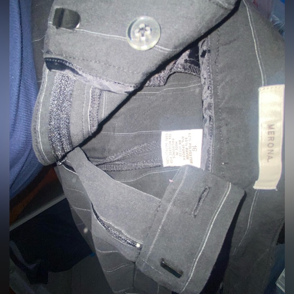 Lot of 4 dress pants Size 16 & 16P - Picture 5 of 16